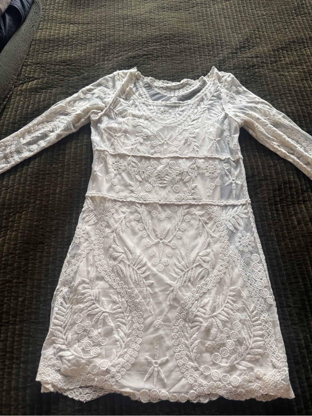 Express White Lace Long Sleeve Embroidered Dress